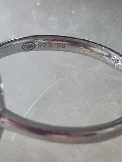 4 stunning rings,all silver,stones