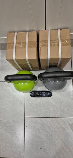 2xbrand new cast iron kettlebells