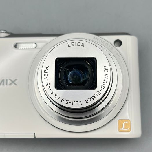 Panasonic Lumix DMC-SZ3 16.1MP Digital Camera White - Full Kit - Boxed