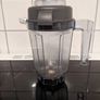 Vitamix Blender with 2 Jugs and 2 Tambers Image 4