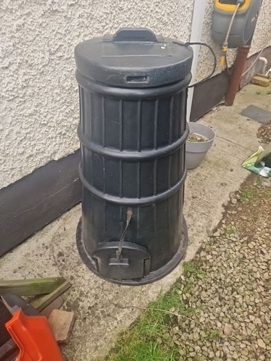 Composter bin