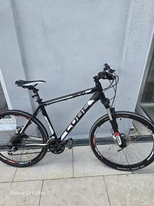 Cube acid bike