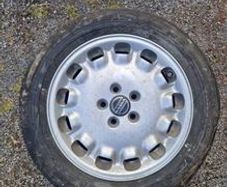 volvo alloy wheel 16 in