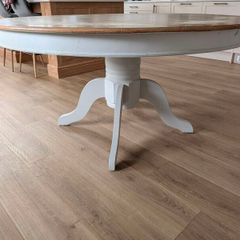 Round Table 1.5m