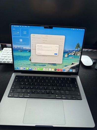 MacBook Pro 14-Inch