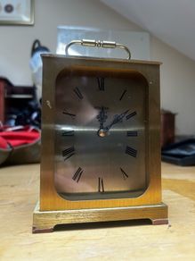 Rovada table clock