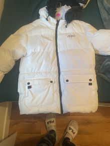 White winter mens jacket Medium