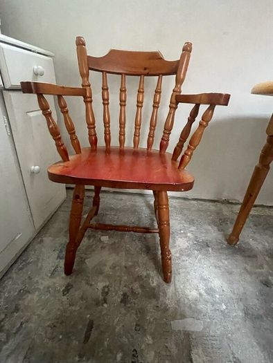Pine Table