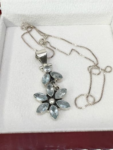 Silver Aquamarine & Sterling Silver Pendant Necklace