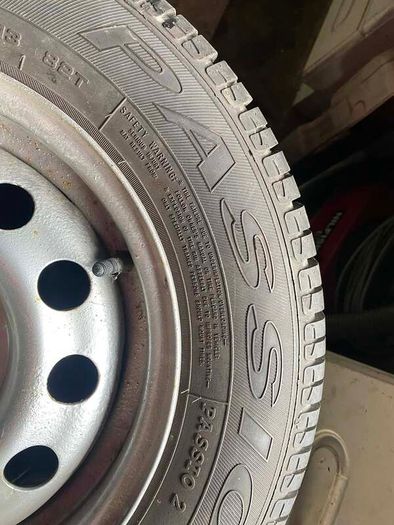 Ford Escort or Orion wheels.