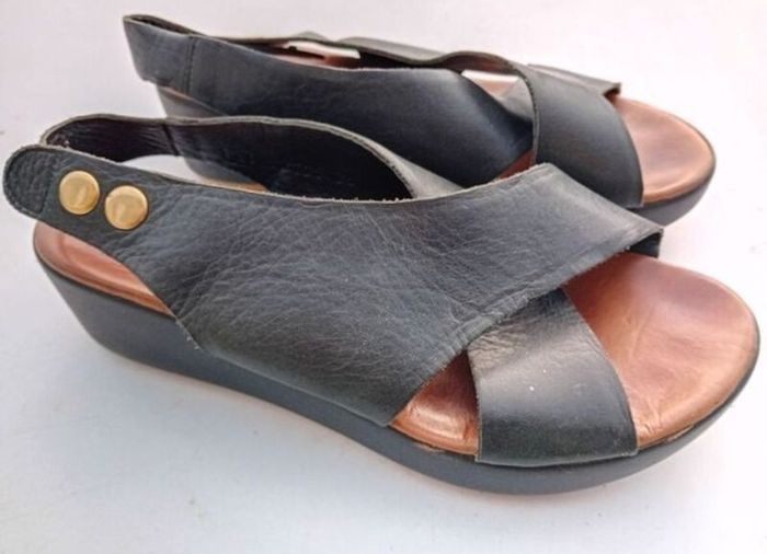 Soft Leather Sandals