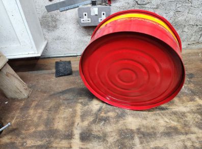 safety petrol can