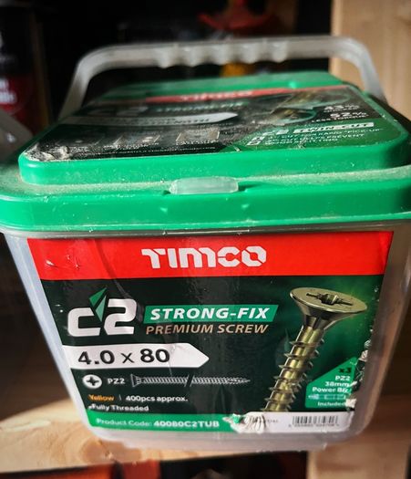 Assorted screws