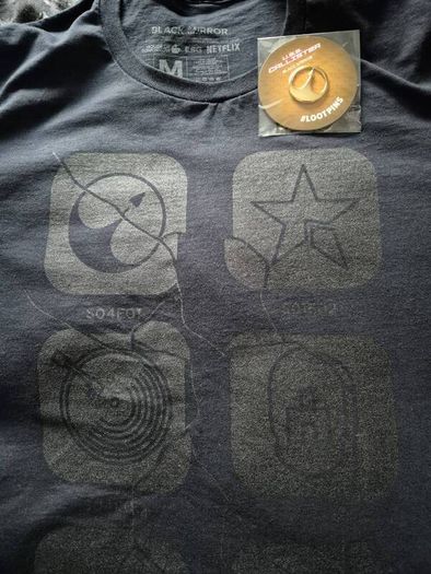 Black Mirror T-shirt and Pin