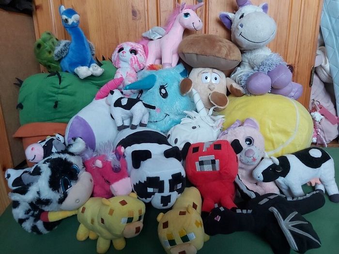 Mix of teddys