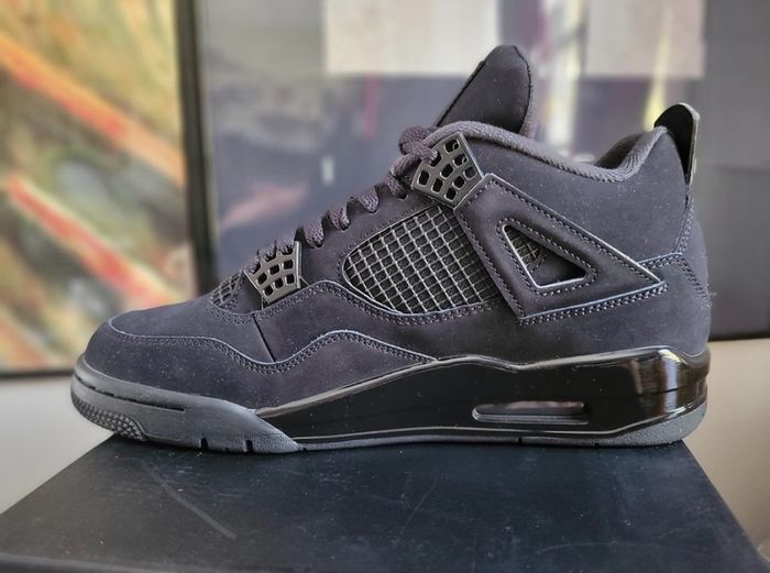 Jordan 4