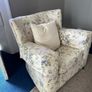 FREE 3 piece vintage living room suite Image 9