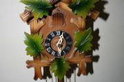 Vintage Cuckoo Clock (works Well)