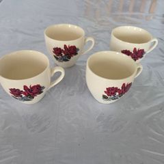 4 Rose Pattern Cups