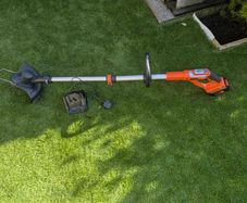 Black and Decker trimmer
