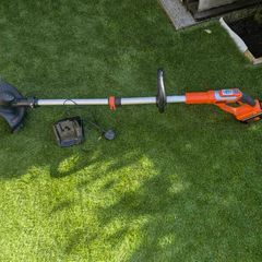 Black and Decker trimmer