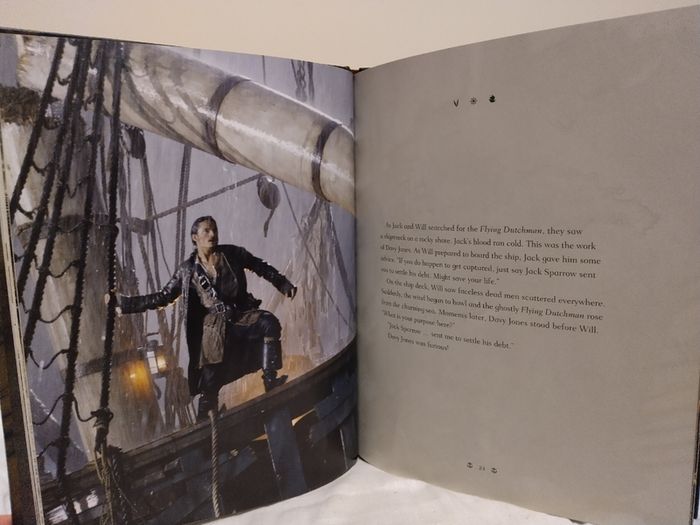 Pirates Of The Caribbean Hardback Book & Cd