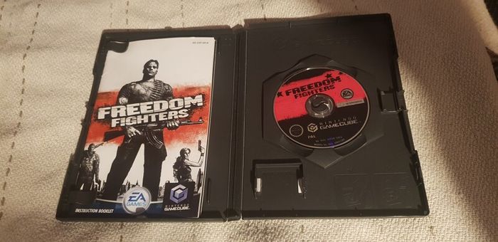 Freedom Fighters  Complete Top Nintendo Gamecube Game For Sale Here