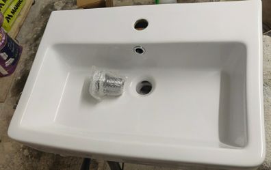 Bathroom sink single tap NEW