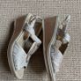 New Pitillos Gold Wedge Sandals Image 3