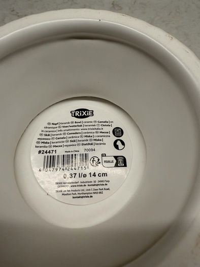 3 brand new cat feeding/water bowls