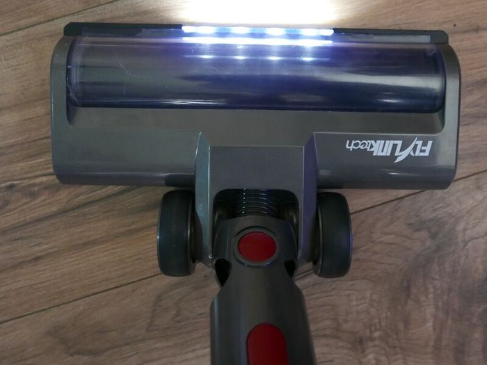 Dyson V7 Motorhead Stick Vacuum Cleaner (works well)