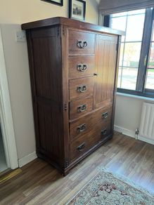 Very classy gentleman's chest