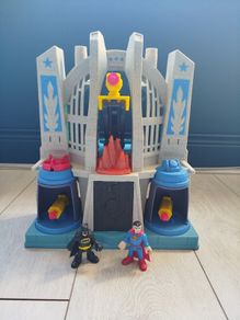 fisher price imaginext dc super friends hall of justice