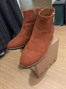 Really nice Suede Ankle Boots