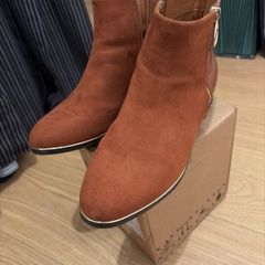 Really nice Suede Ankle Boots