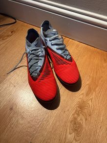 football boots size 10/11