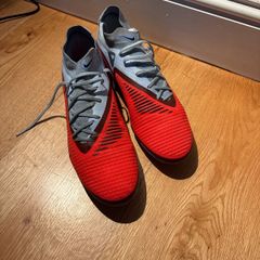 football boots size 10/11