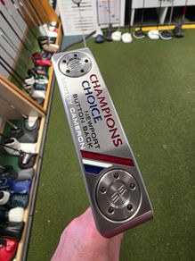As New Scotty Cameron Champions Choice Button Back Newport Putter 34"