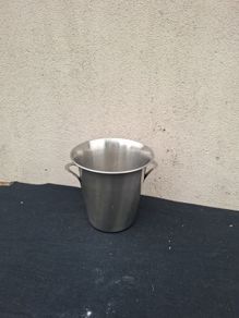 Champagne bucket postage possible