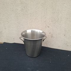 Champagne bucket postage possible