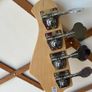 Bass guitar Image 3