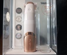 Flawless Razor BNWT  x2