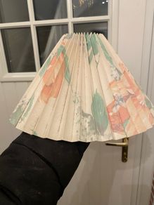 Pleated lampshade