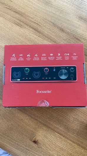 Focusrite Scarlett 4i4