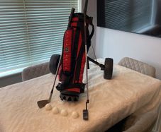Nike Toddler / Kids 4-7yrs Beginner Golf Bag & Trolley