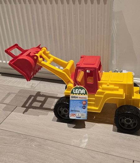 toy truck