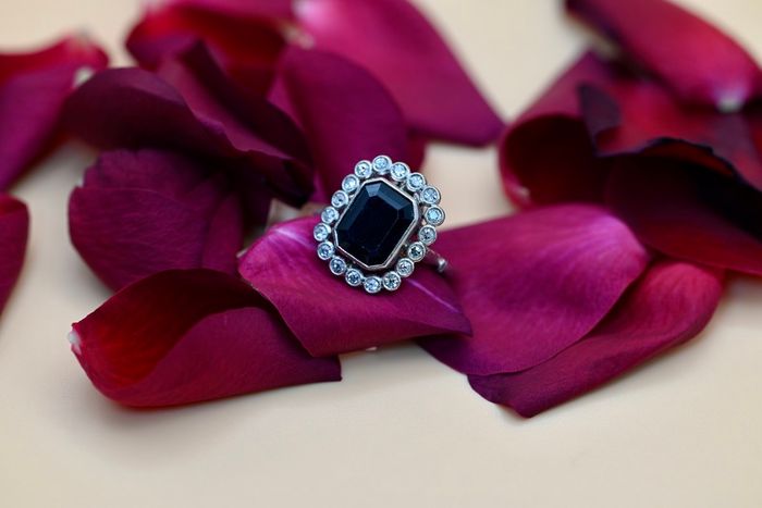 Art Deco Sapphire & Diamond Ring - Platinum
