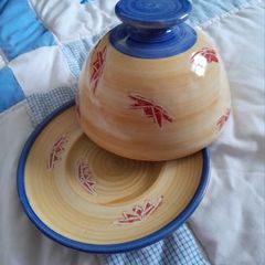 Belinda Brayshaw - 'Bee' Design -  Cheese or Butter Keeper