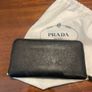 Prada Wallet Women's Excellent Condition Image 2