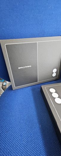 Samsung Fold 8 / Fold 8 Ultra